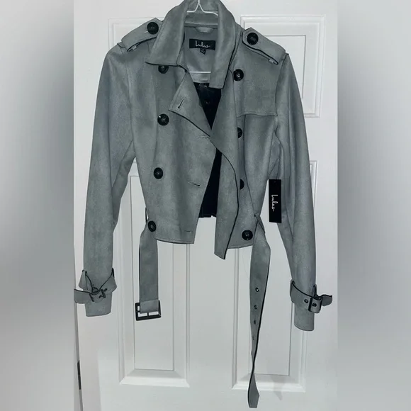 Lulu’s Edinburgh Slate Blue Suede Cropped Trench Coat - size small - Picture 2 of 9